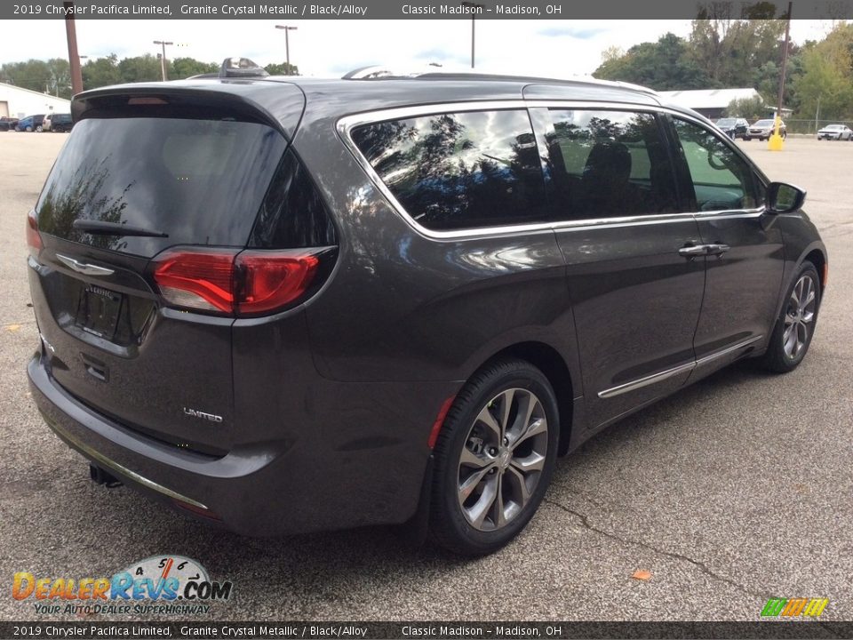 2019 Chrysler Pacifica Limited Granite Crystal Metallic / Black/Alloy Photo #6