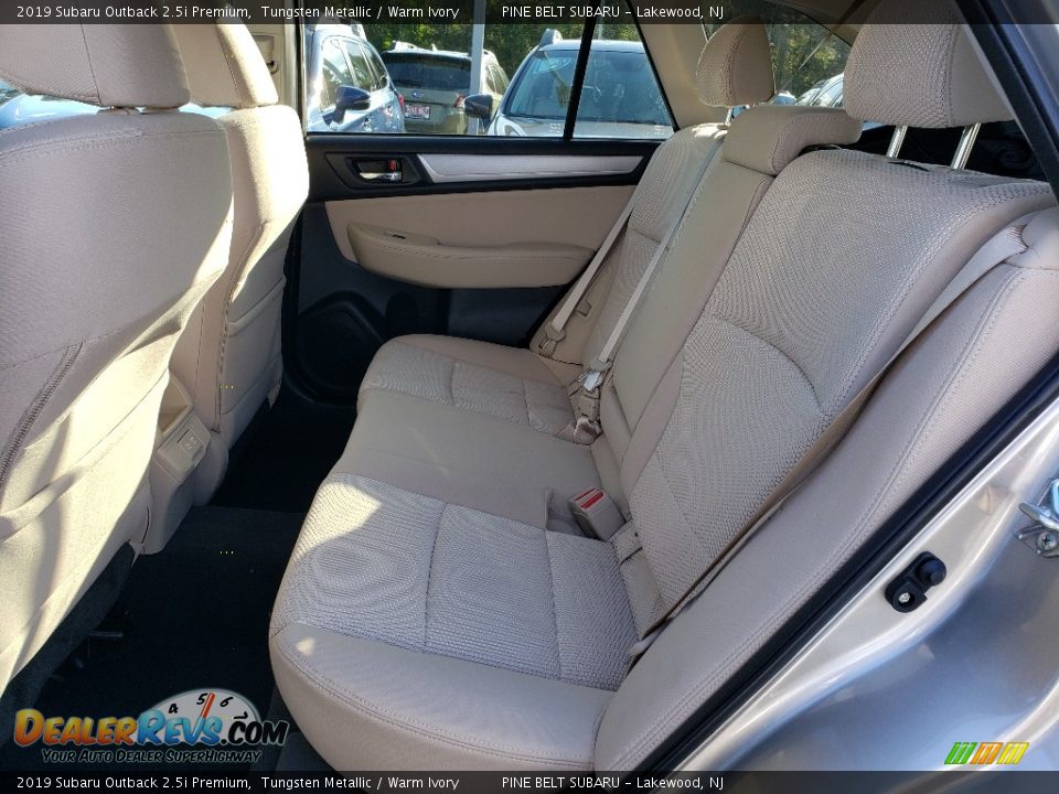 2019 Subaru Outback 2.5i Premium Tungsten Metallic / Warm Ivory Photo #6