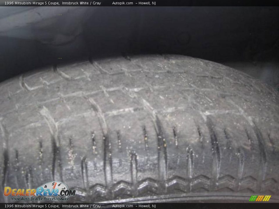1996 Mitsubishi Mirage S Coupe Innsbruck White / Gray Photo #16