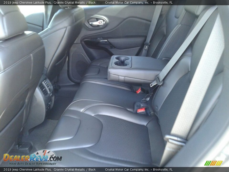 2019 Jeep Cherokee Latitude Plus Granite Crystal Metallic / Black Photo #10