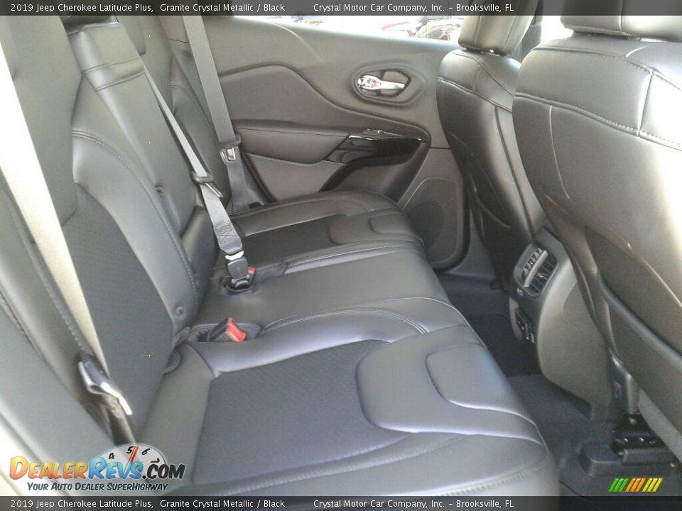 2019 Jeep Cherokee Latitude Plus Granite Crystal Metallic / Black Photo #11