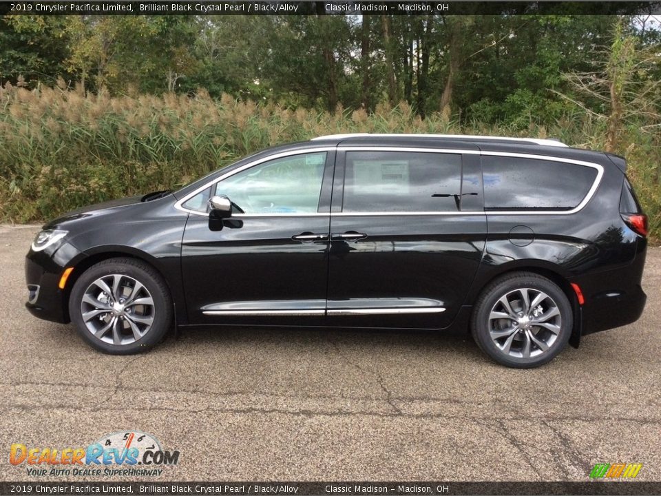 2019 Chrysler Pacifica Limited Brilliant Black Crystal Pearl / Black/Alloy Photo #3