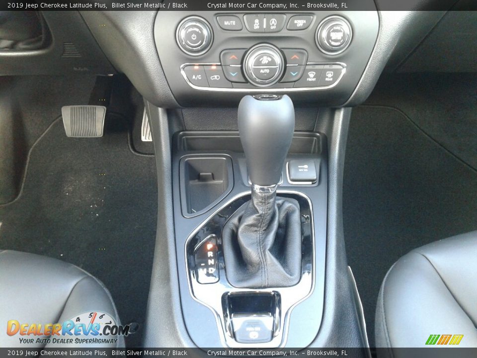 2019 Jeep Cherokee Latitude Plus Billet Silver Metallic / Black Photo #16