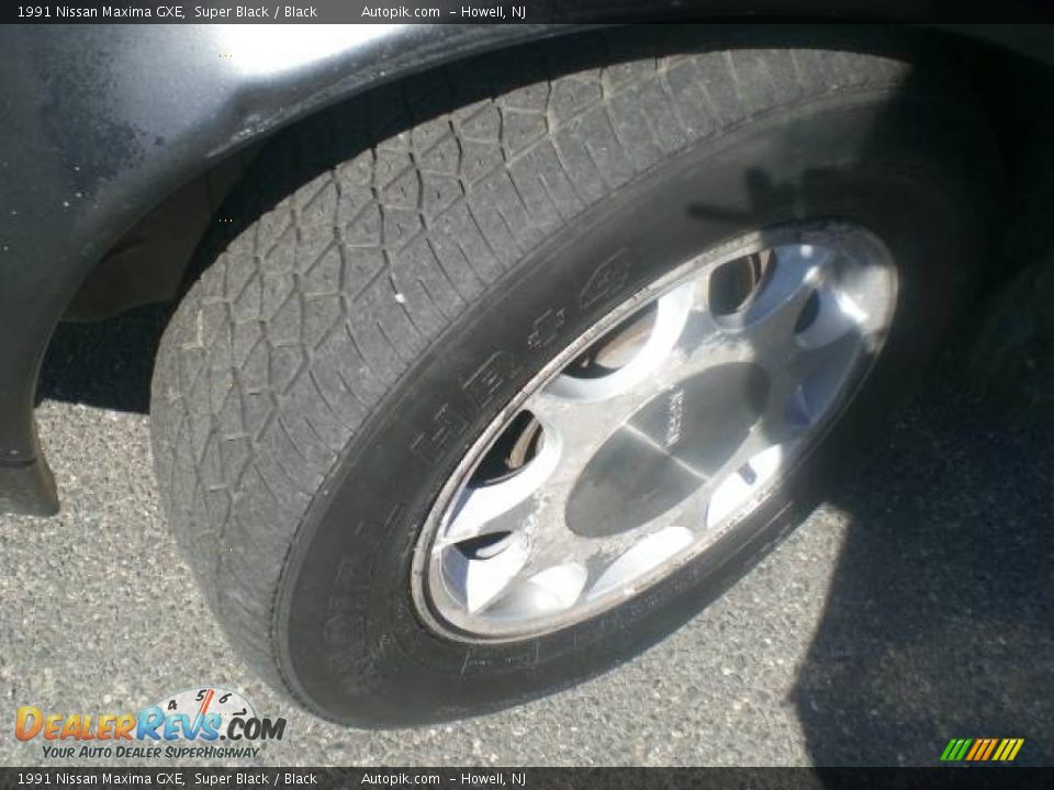 1991 Nissan Maxima GXE Super Black / Black Photo #19