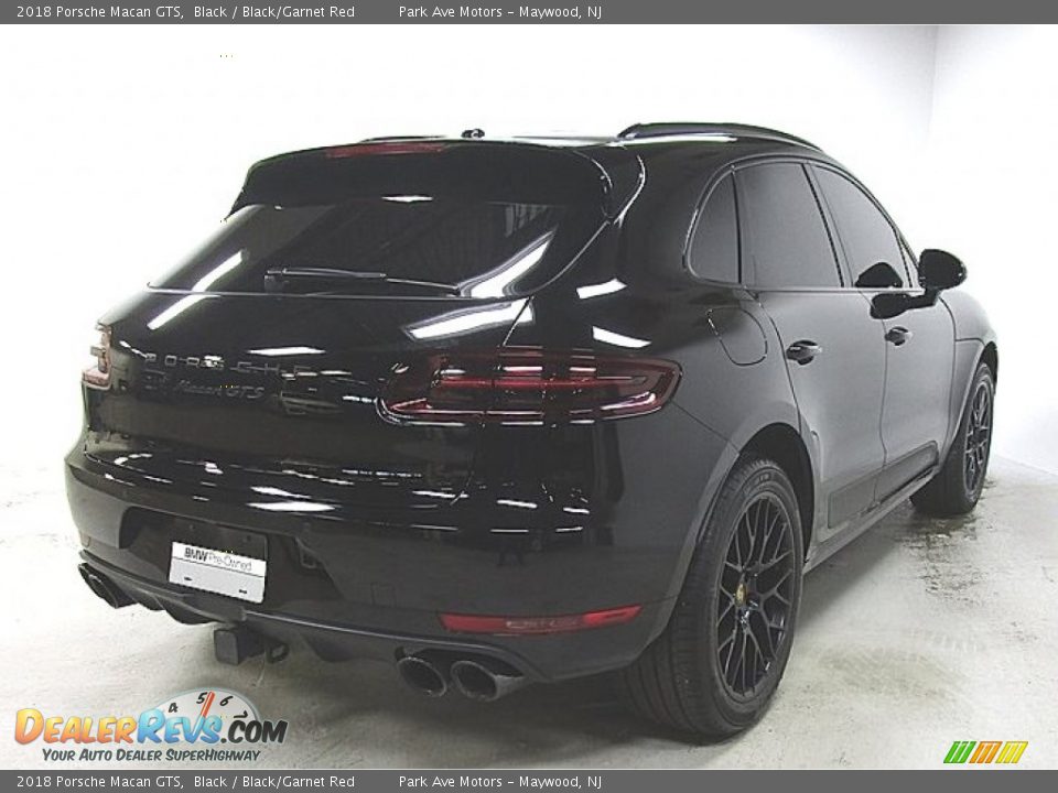 2018 Porsche Macan GTS Black / Black/Garnet Red Photo #5