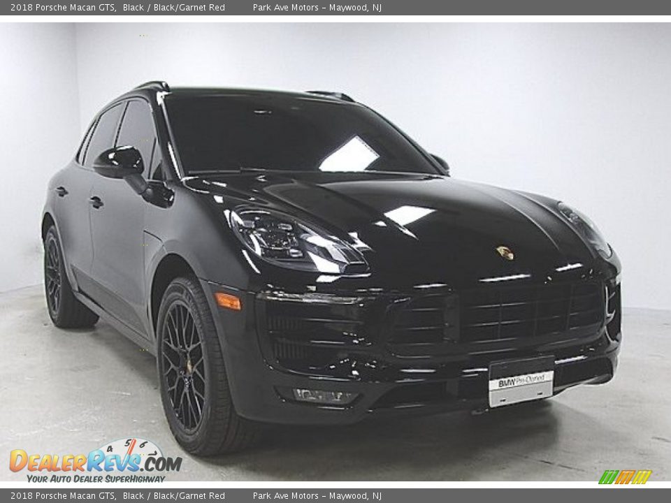 2018 Porsche Macan GTS Black / Black/Garnet Red Photo #6