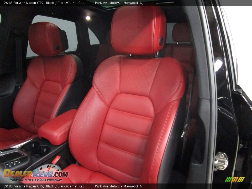 2018 Porsche Macan GTS Black / Black/Garnet Red Photo #10