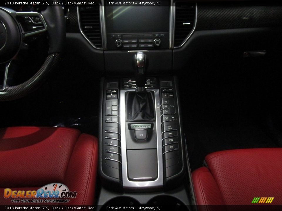 2018 Porsche Macan GTS Black / Black/Garnet Red Photo #29