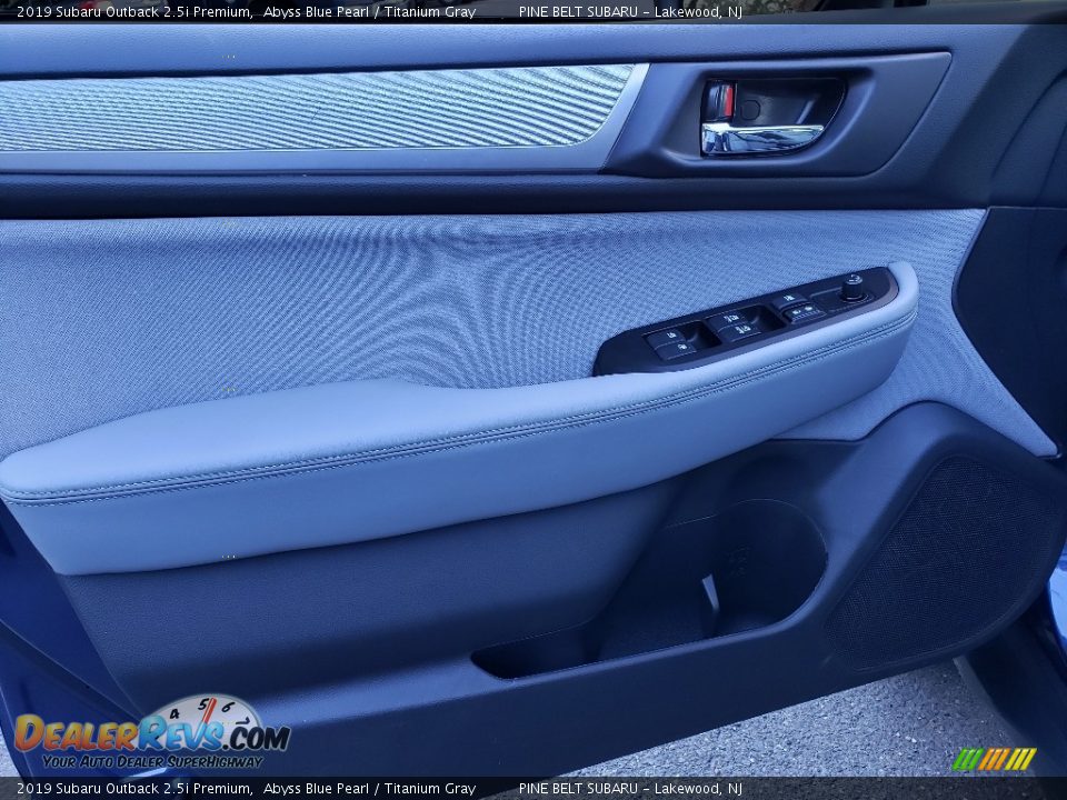 2019 Subaru Outback 2.5i Premium Abyss Blue Pearl / Titanium Gray Photo #8