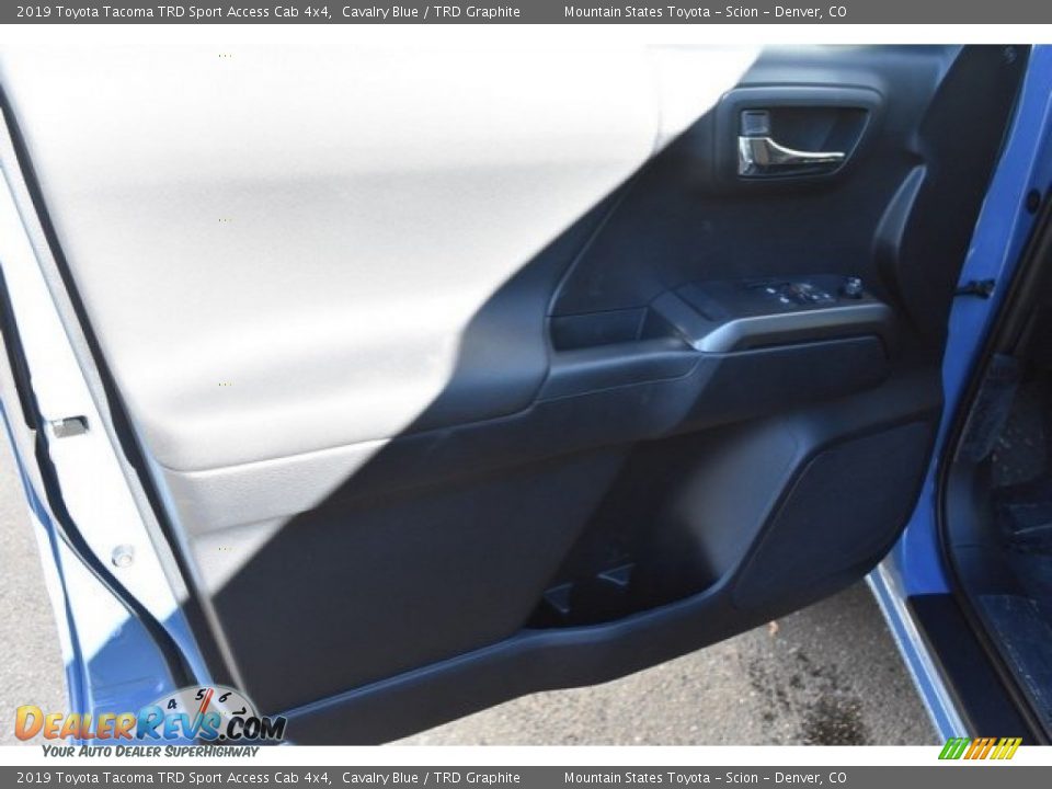 2019 Toyota Tacoma TRD Sport Access Cab 4x4 Cavalry Blue / TRD Graphite Photo #20
