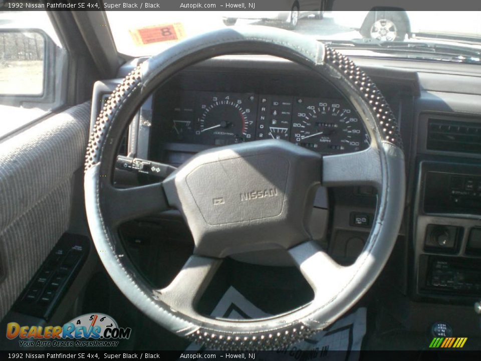 1992 Nissan Pathfinder SE 4x4 Super Black / Black Photo #14