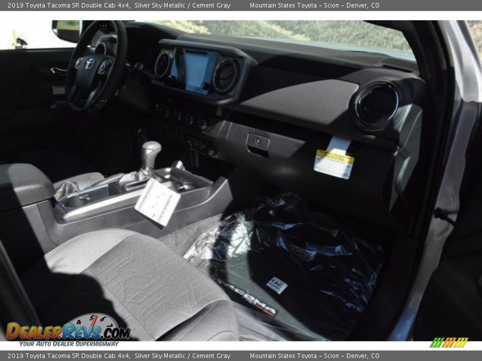 2019 Toyota Tacoma SR Double Cab 4x4 Silver Sky Metallic / Cement Gray Photo #11