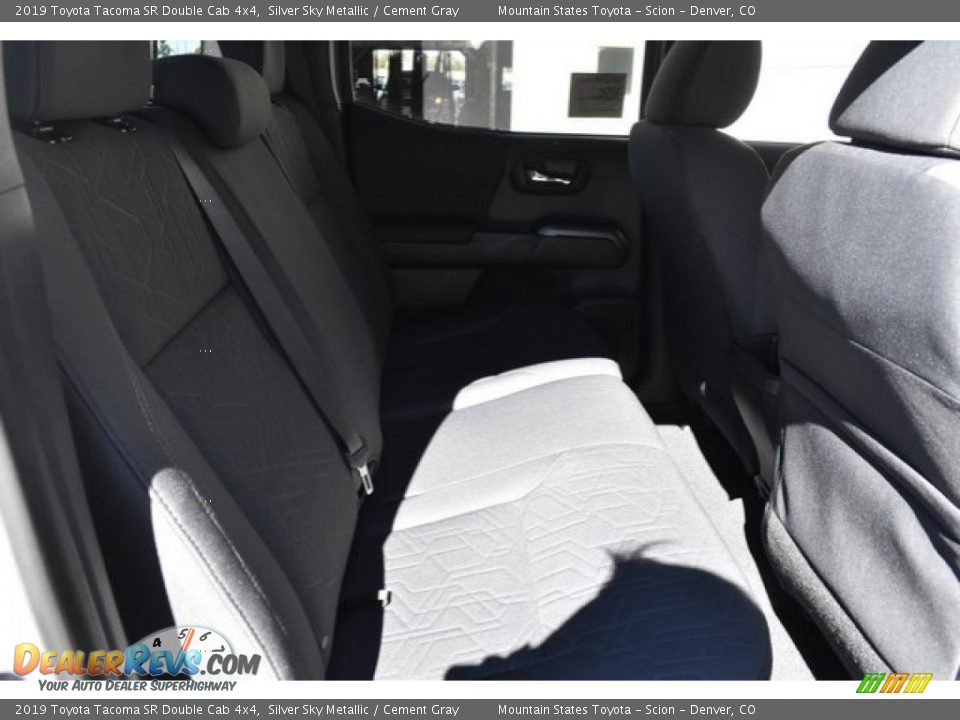 2019 Toyota Tacoma SR Double Cab 4x4 Silver Sky Metallic / Cement Gray Photo #18