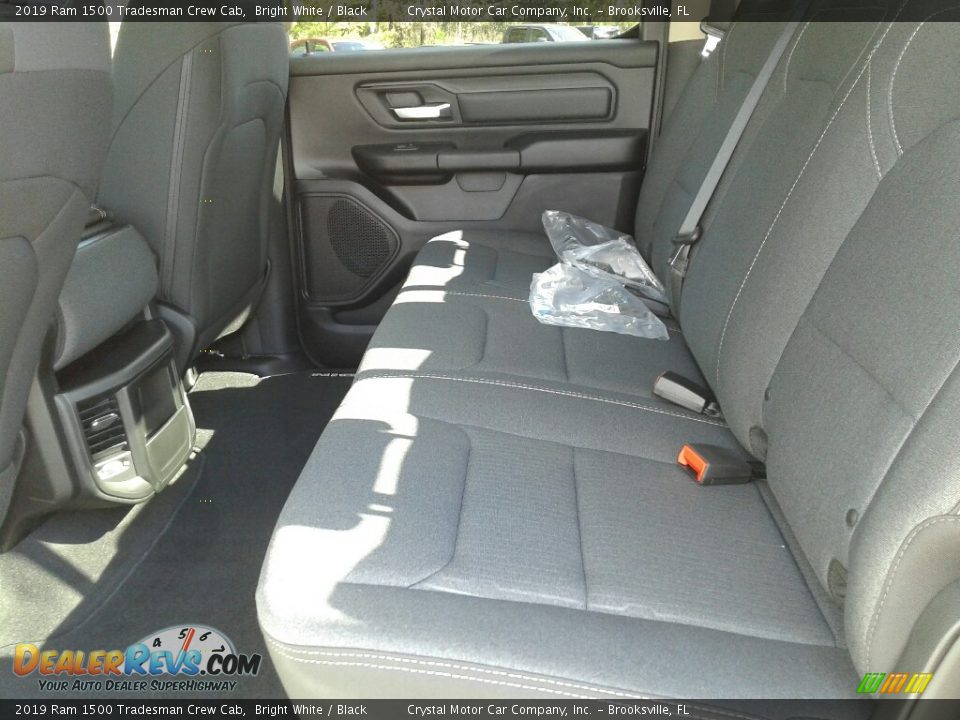 2019 Ram 1500 Tradesman Crew Cab Bright White / Black Photo #10