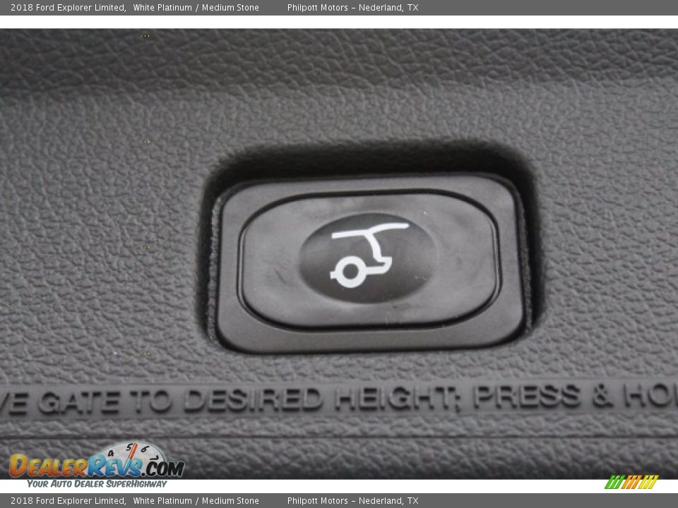 2018 Ford Explorer Limited White Platinum / Medium Stone Photo #29