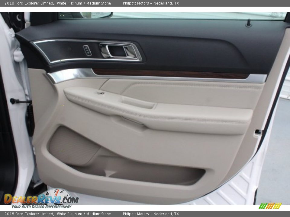 2018 Ford Explorer Limited White Platinum / Medium Stone Photo #32