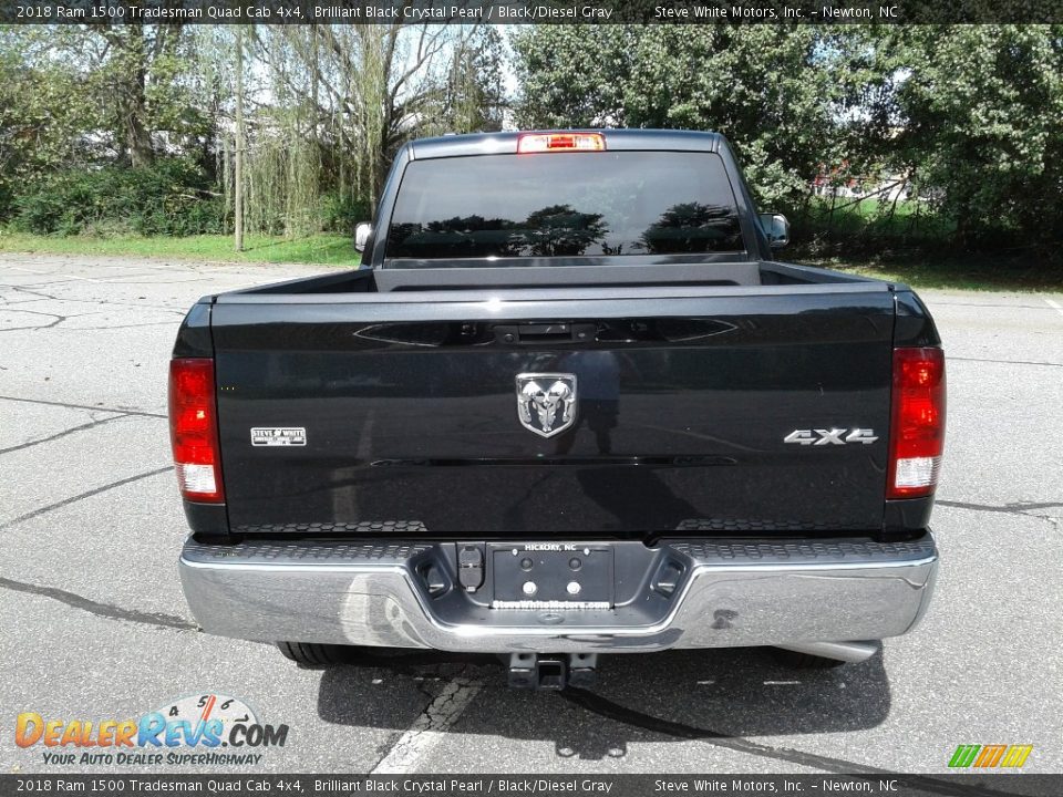 2018 Ram 1500 Tradesman Quad Cab 4x4 Brilliant Black Crystal Pearl / Black/Diesel Gray Photo #7