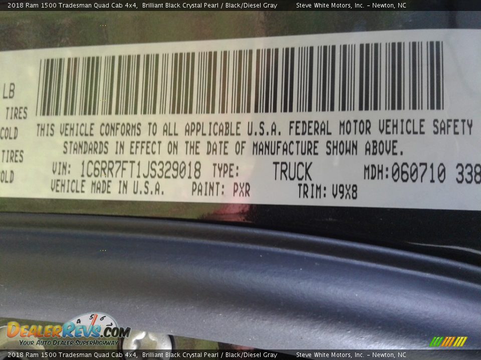 2018 Ram 1500 Tradesman Quad Cab 4x4 Brilliant Black Crystal Pearl / Black/Diesel Gray Photo #27