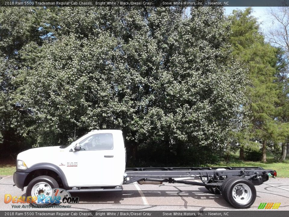 2018 Ram 5500 Tradesman Regular Cab Chassis Bright White / Black/Diesel Gray Photo #1