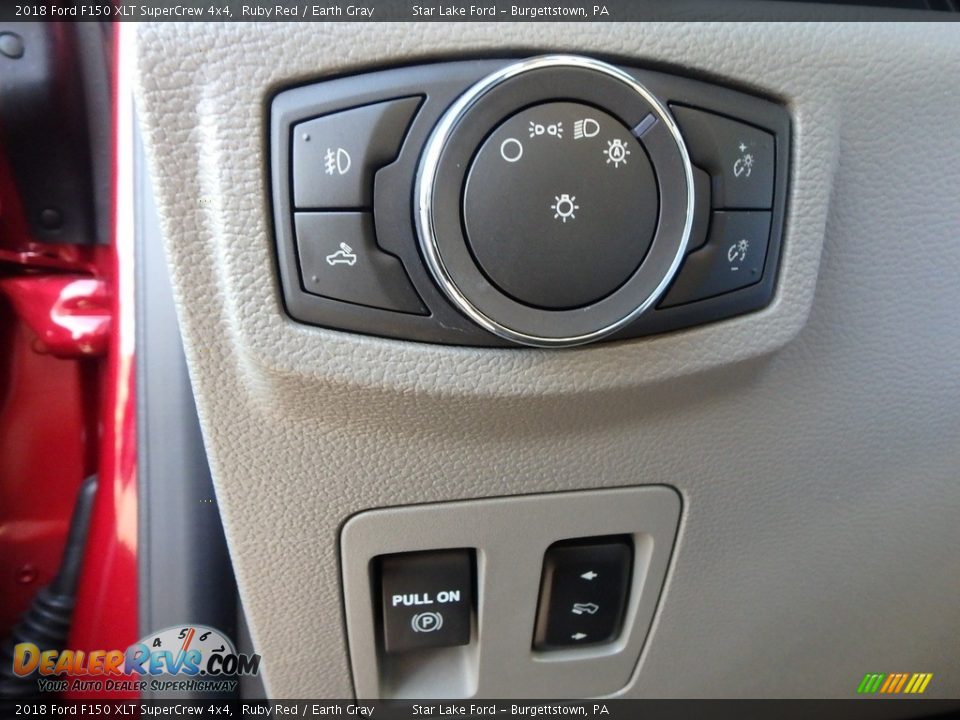 2018 Ford F150 XLT SuperCrew 4x4 Ruby Red / Earth Gray Photo #16