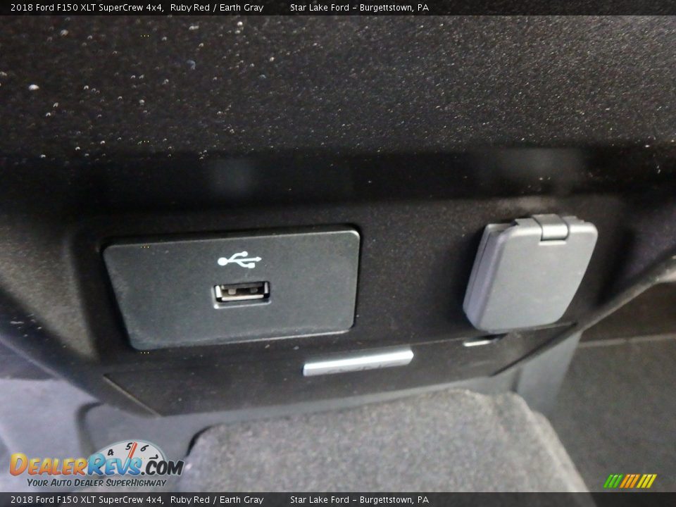 2018 Ford F150 XLT SuperCrew 4x4 Ruby Red / Earth Gray Photo #19
