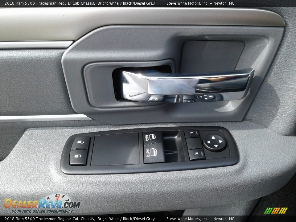 2018 Ram 5500 Tradesman Regular Cab Chassis Bright White / Black/Diesel Gray Photo #9