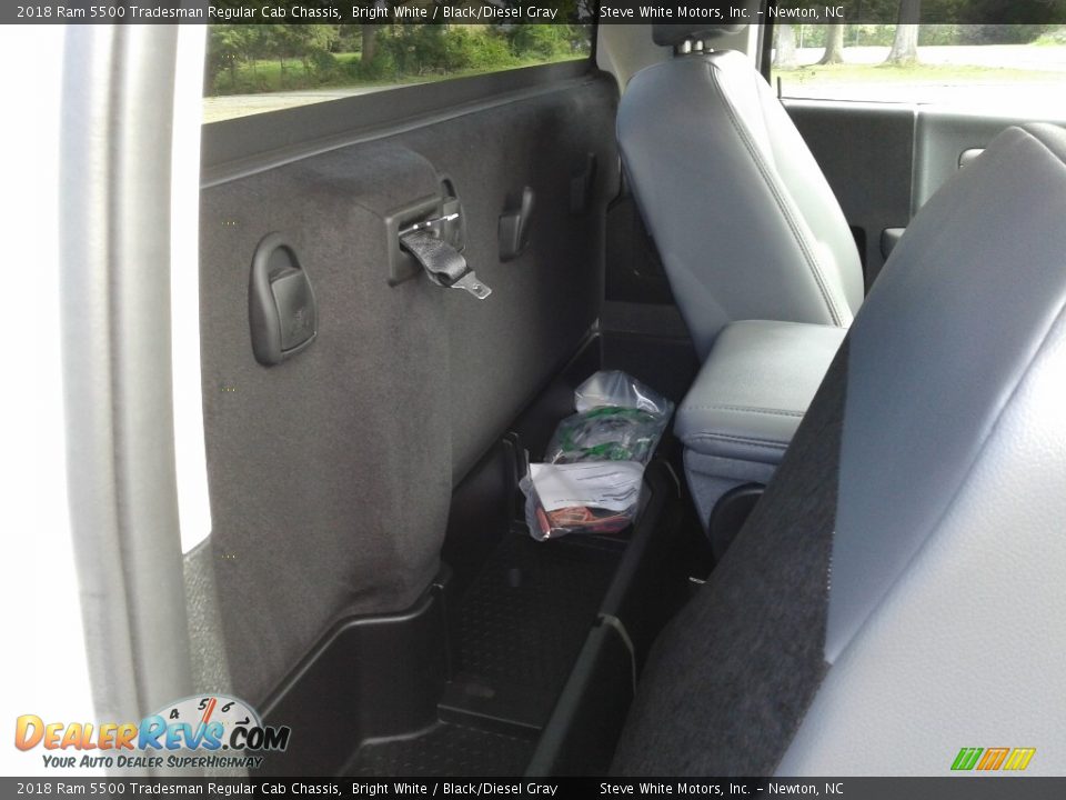 2018 Ram 5500 Tradesman Regular Cab Chassis Bright White / Black/Diesel Gray Photo #13
