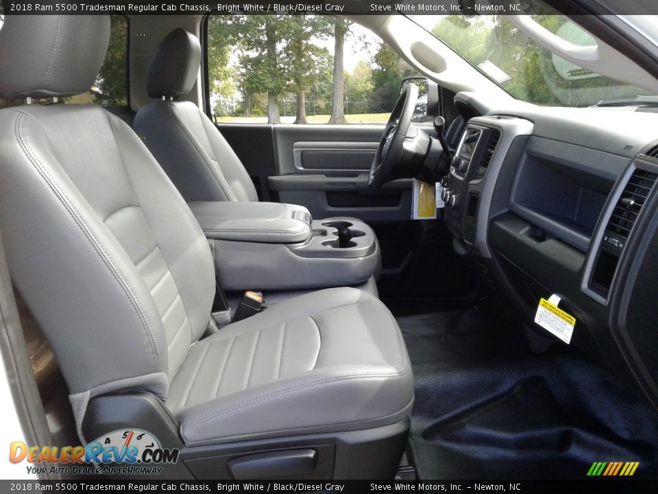 2018 Ram 5500 Tradesman Regular Cab Chassis Bright White / Black/Diesel Gray Photo #14