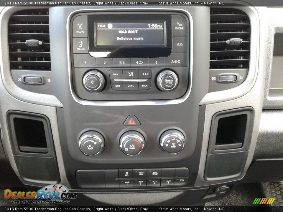 2018 Ram 5500 Tradesman Regular Cab Chassis Bright White / Black/Diesel Gray Photo #18