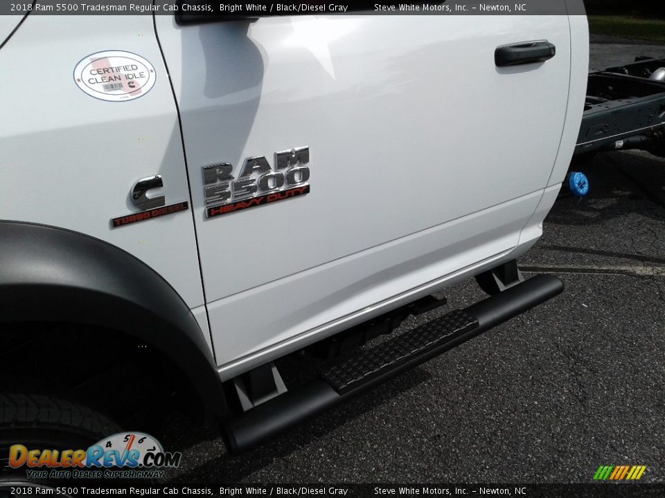 2018 Ram 5500 Tradesman Regular Cab Chassis Bright White / Black/Diesel Gray Photo #23