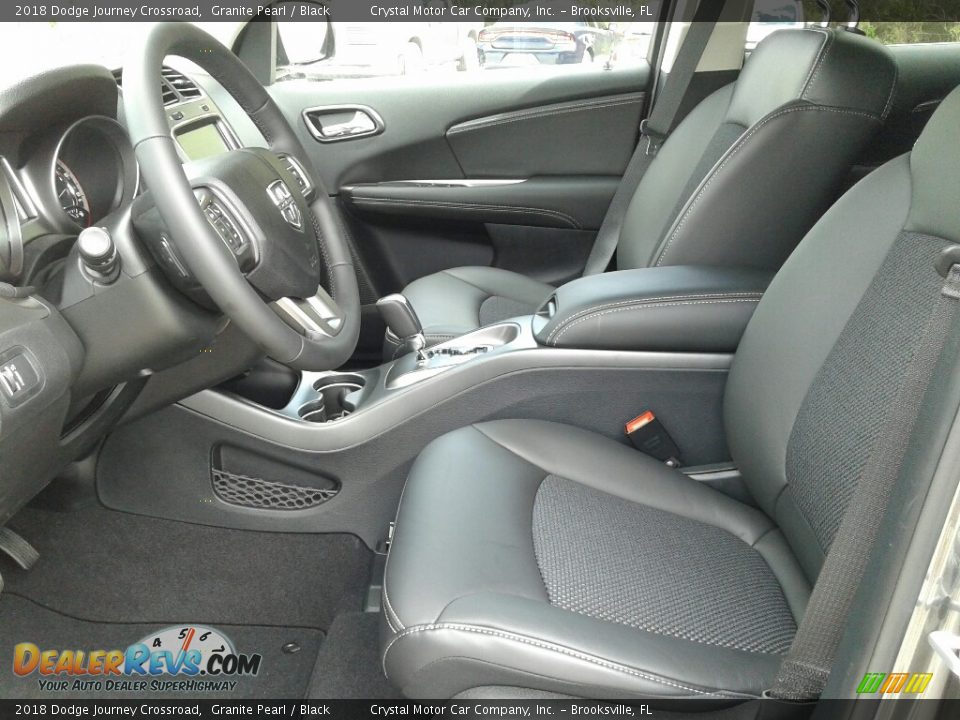 2018 Dodge Journey Crossroad Granite Pearl / Black Photo #9