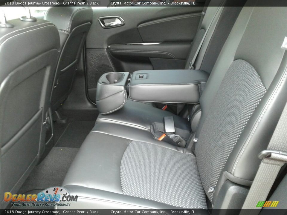 2018 Dodge Journey Crossroad Granite Pearl / Black Photo #10