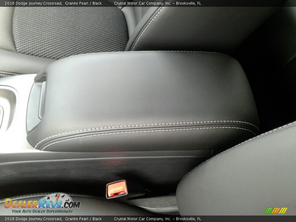 2018 Dodge Journey Crossroad Granite Pearl / Black Photo #18