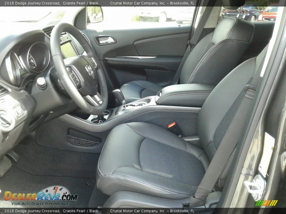 2018 Dodge Journey Crossroad Granite Pearl / Black Photo #8