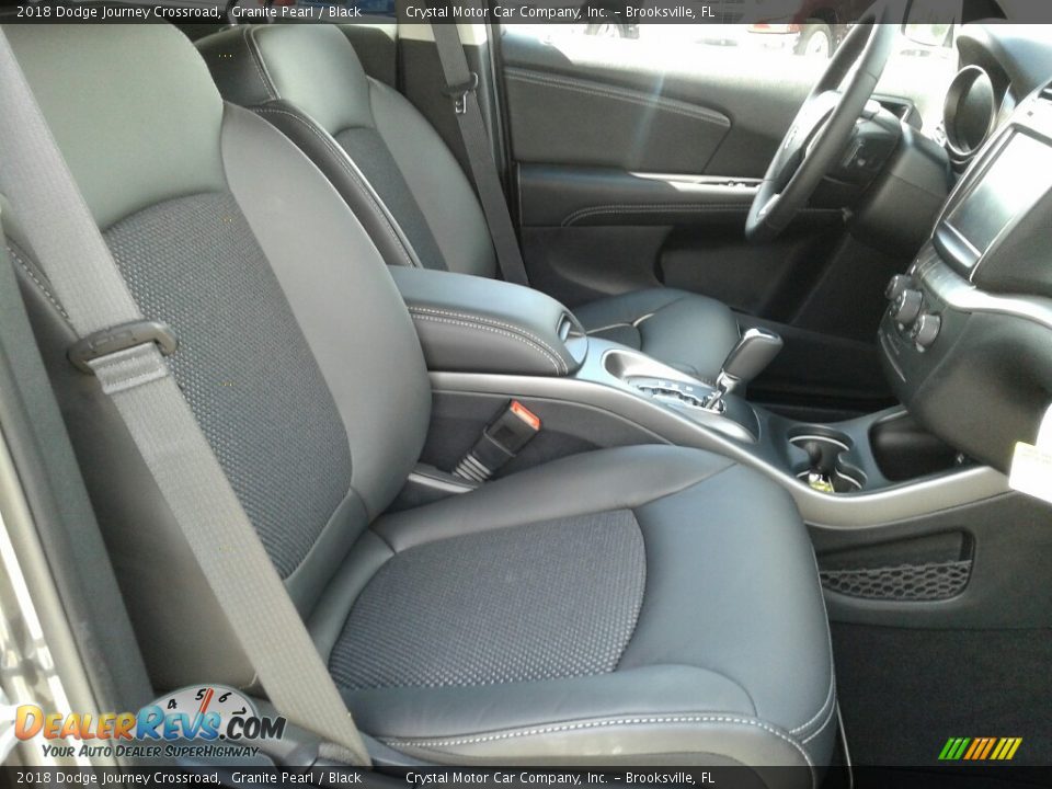 2018 Dodge Journey Crossroad Granite Pearl / Black Photo #11