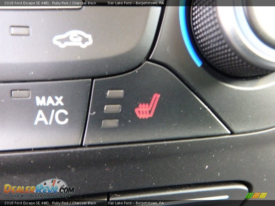 2018 Ford Escape SE 4WD Ruby Red / Charcoal Black Photo #18