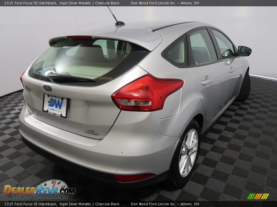 2015 Ford Focus SE Hatchback Ingot Silver Metallic / Charcoal Black Photo #12