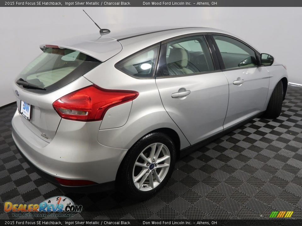 2015 Ford Focus SE Hatchback Ingot Silver Metallic / Charcoal Black Photo #13