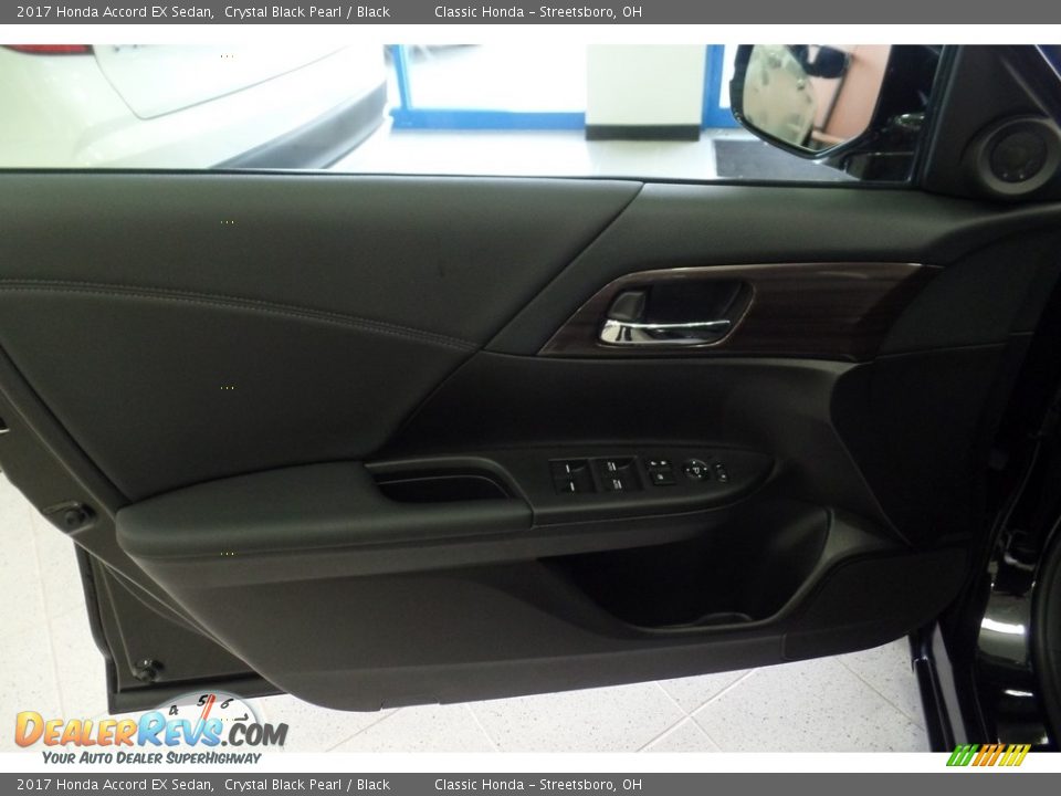 2017 Honda Accord EX Sedan Crystal Black Pearl / Black Photo #26