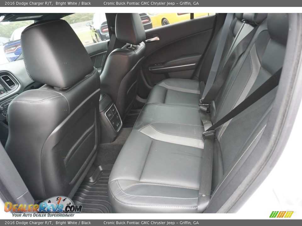 2016 Dodge Charger R/T Bright White / Black Photo #18