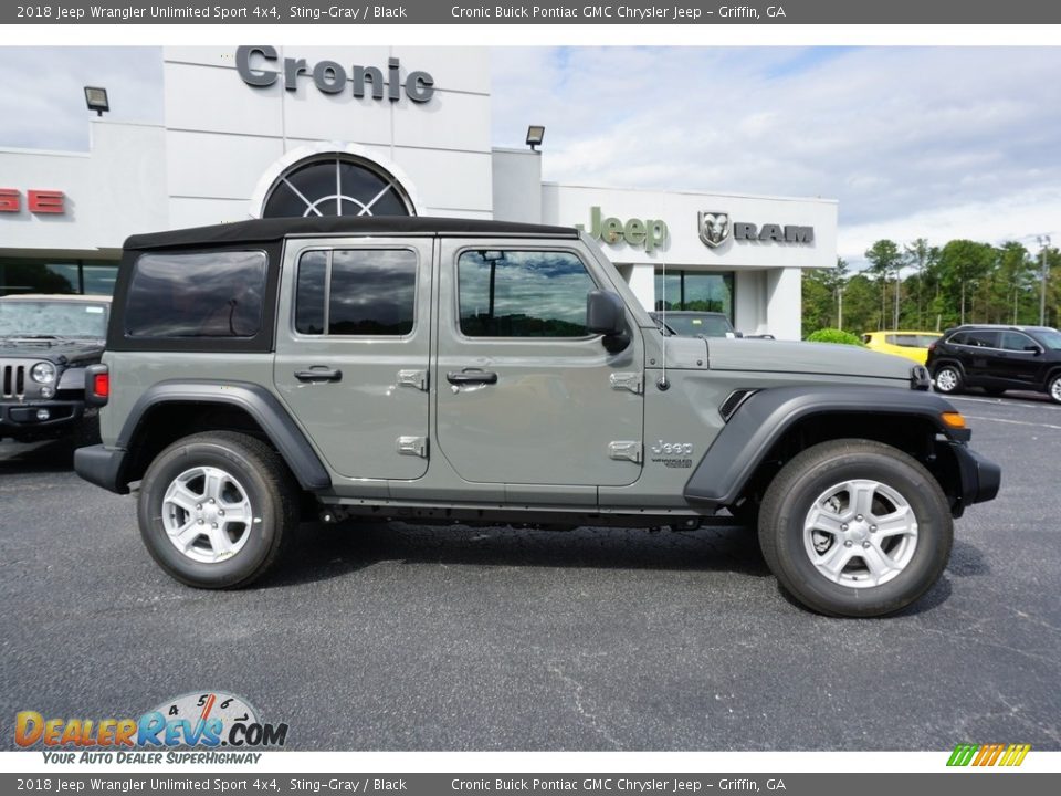 2018 Jeep Wrangler Unlimited Sport 4x4 Sting-Gray / Black Photo #11