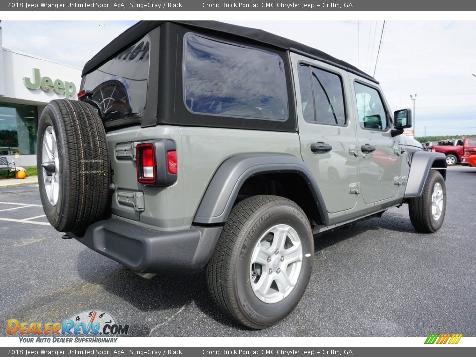 2018 Jeep Wrangler Unlimited Sport 4x4 Sting-Gray / Black Photo #12