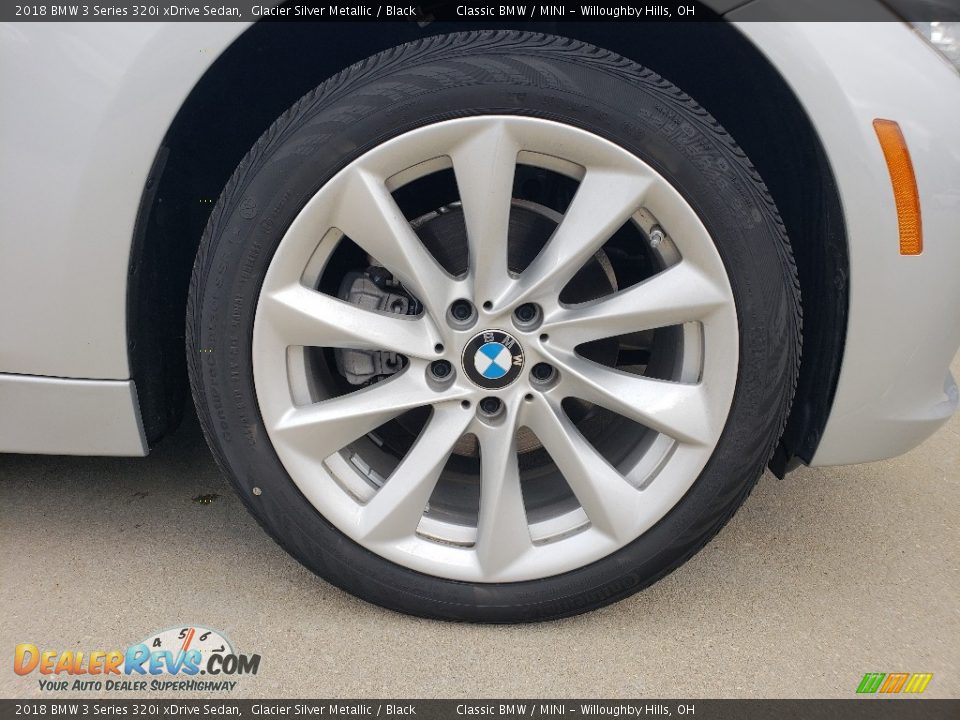 2018 BMW 3 Series 320i xDrive Sedan Glacier Silver Metallic / Black Photo #5