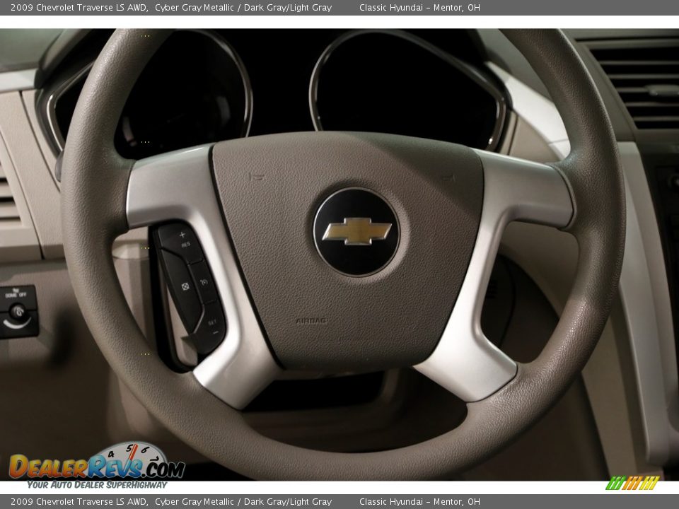 2009 Chevrolet Traverse LS AWD Cyber Gray Metallic / Dark Gray/Light Gray Photo #7
