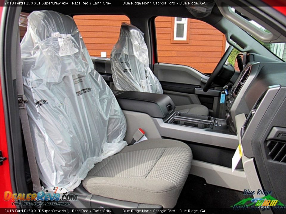 2018 Ford F150 XLT SuperCrew 4x4 Race Red / Earth Gray Photo #11