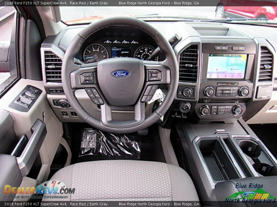 2018 Ford F150 XLT SuperCrew 4x4 Race Red / Earth Gray Photo #25