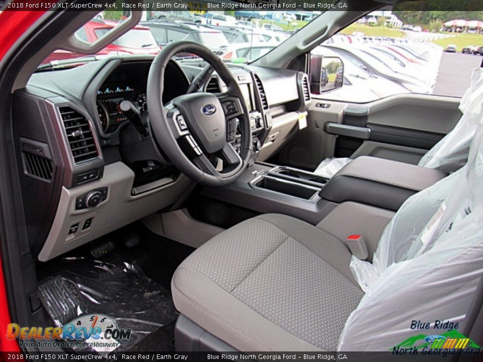 2018 Ford F150 XLT SuperCrew 4x4 Race Red / Earth Gray Photo #30