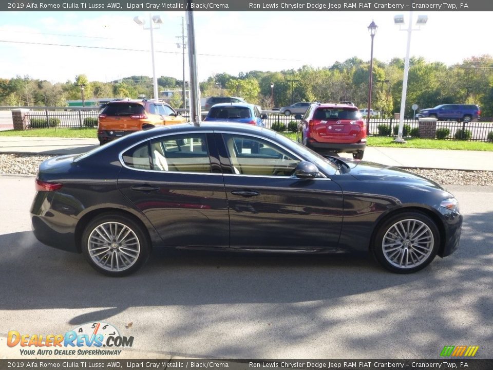 2019 Alfa Romeo Giulia Ti Lusso AWD Lipari Gray Metallic / Black/Crema Photo #8