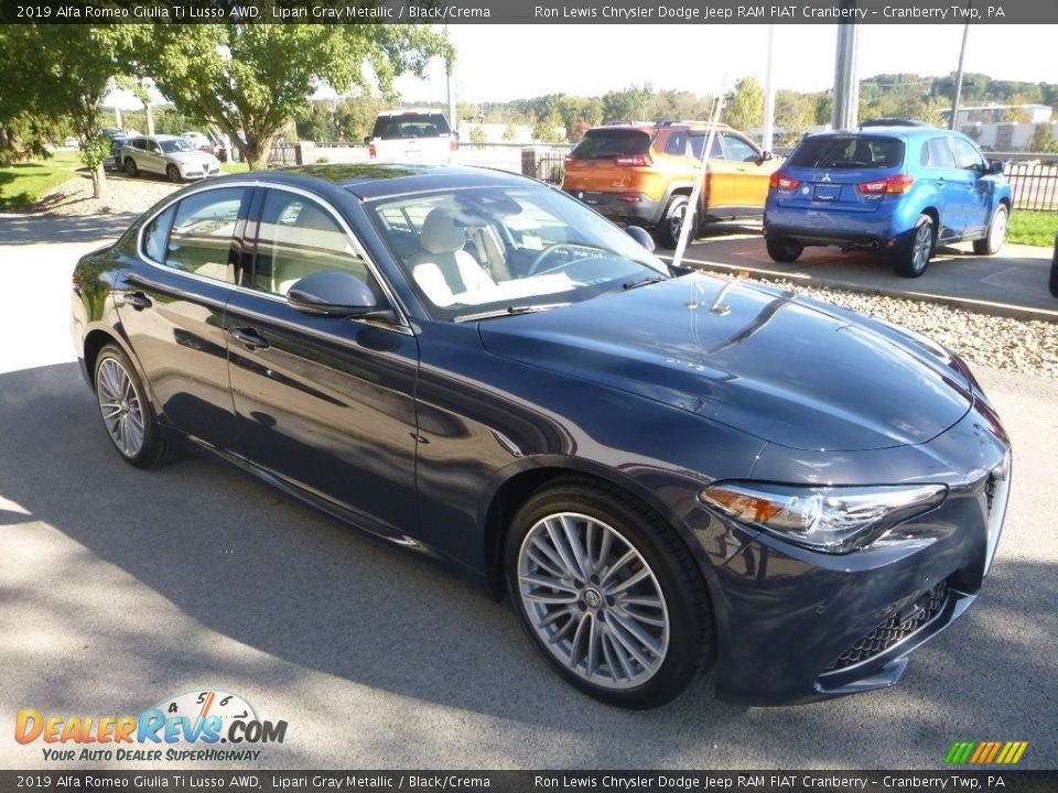 2019 Alfa Romeo Giulia Ti Lusso AWD Lipari Gray Metallic / Black/Crema Photo #9