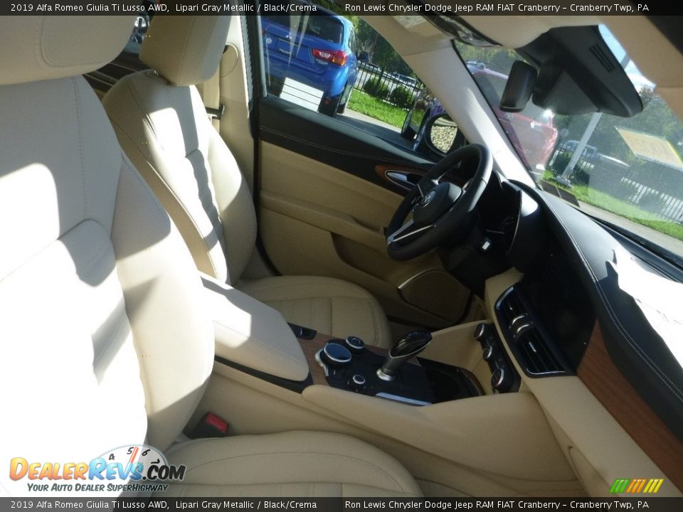 2019 Alfa Romeo Giulia Ti Lusso AWD Lipari Gray Metallic / Black/Crema Photo #13